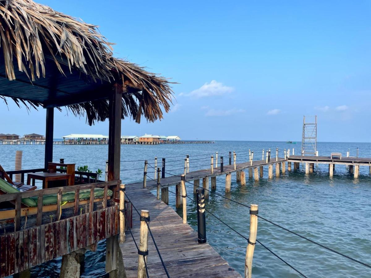 Freedom Beach Resort Phú Quốc Exterior photo