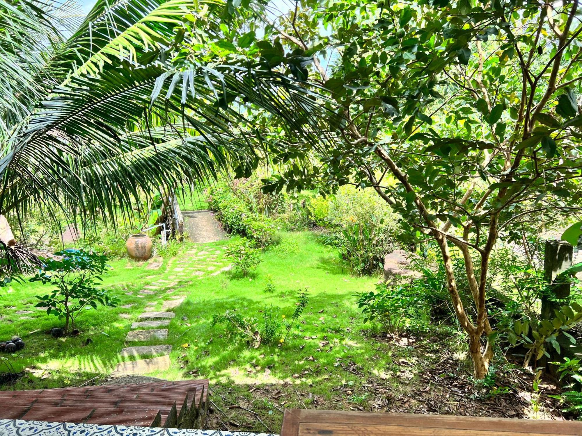 Freedom Beach Resort Phú Quốc Exterior photo